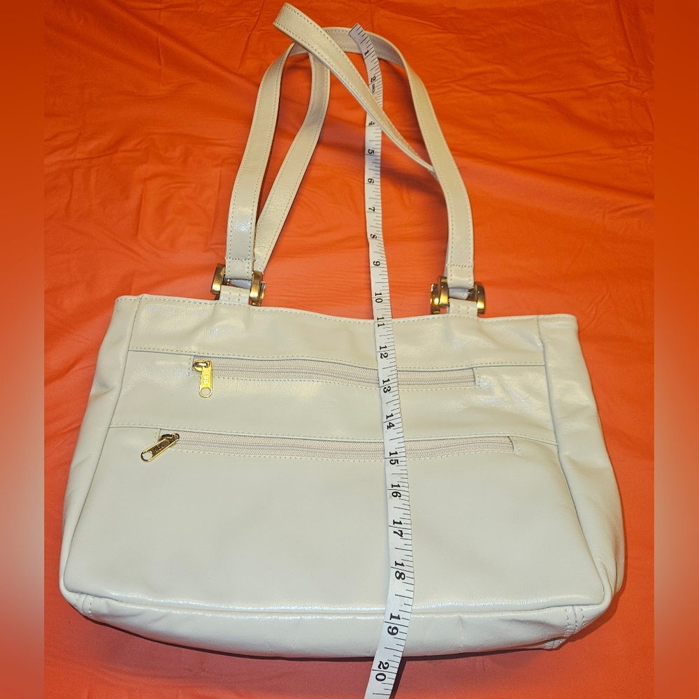 SAS Winter White w/Gold Accents Leather Shoulder Bag Approx 10"×7" Like New